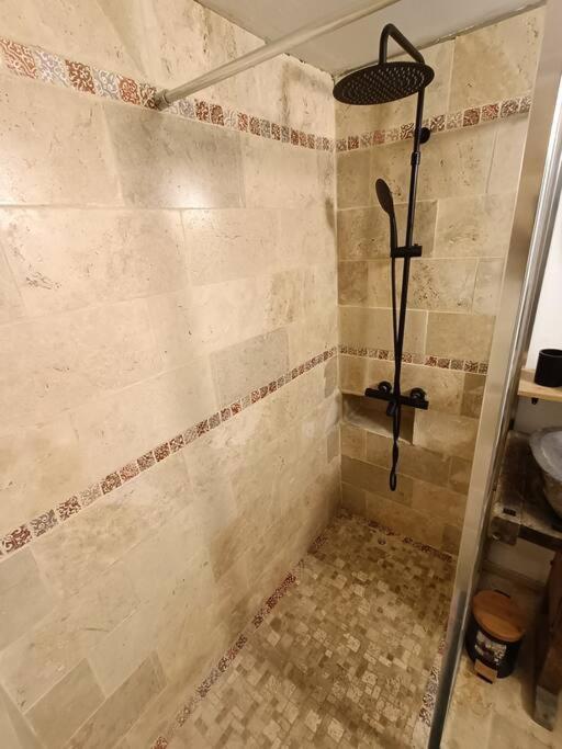 Grange Renovee Dans Cour Privee Bergheim Exterior foto